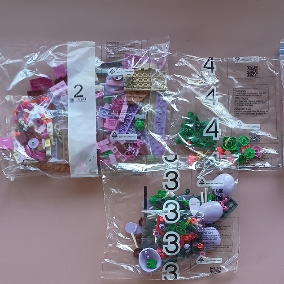 Lego Set - Picture 4 of 8